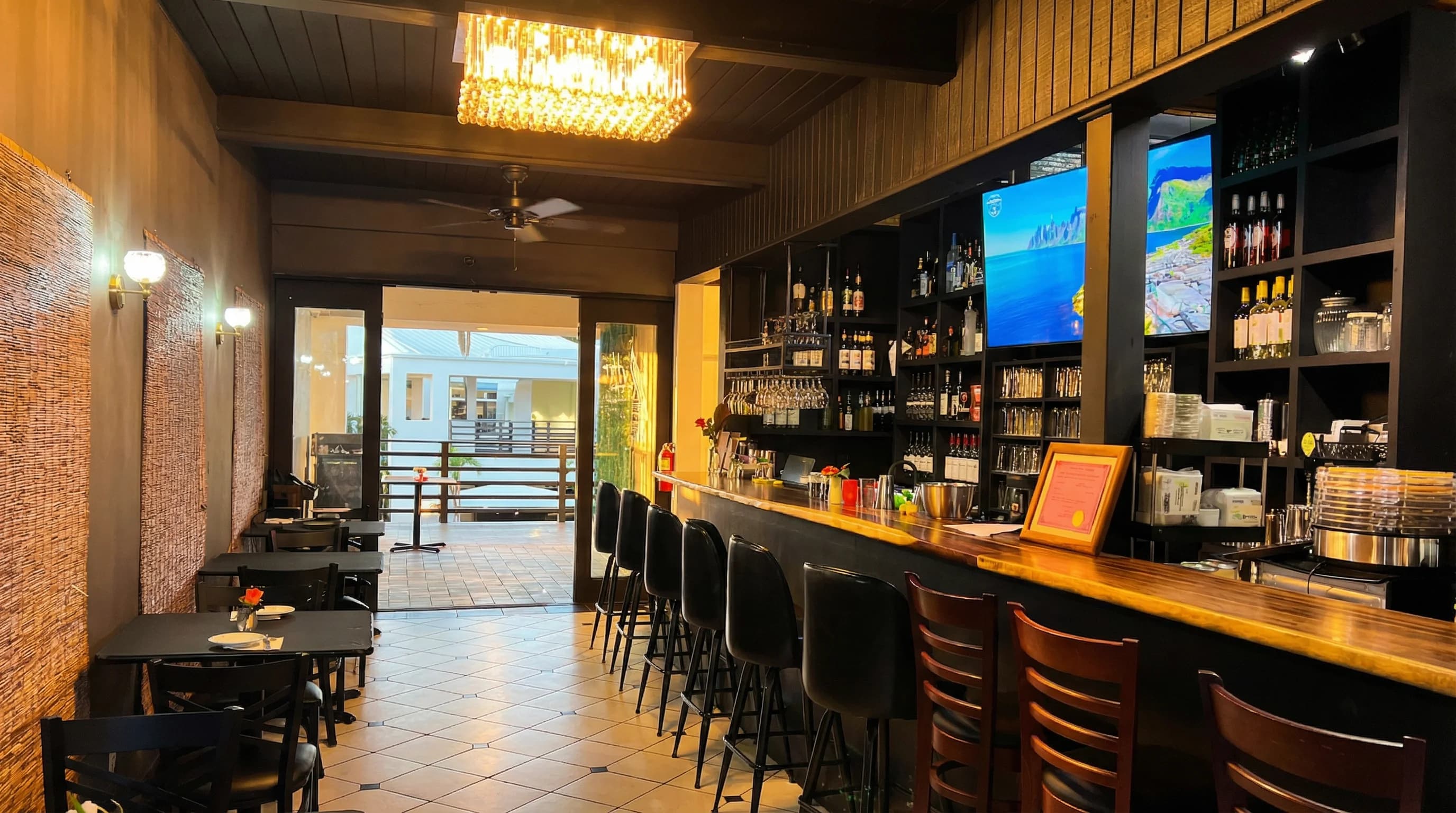 Restaurant bar and counter seating